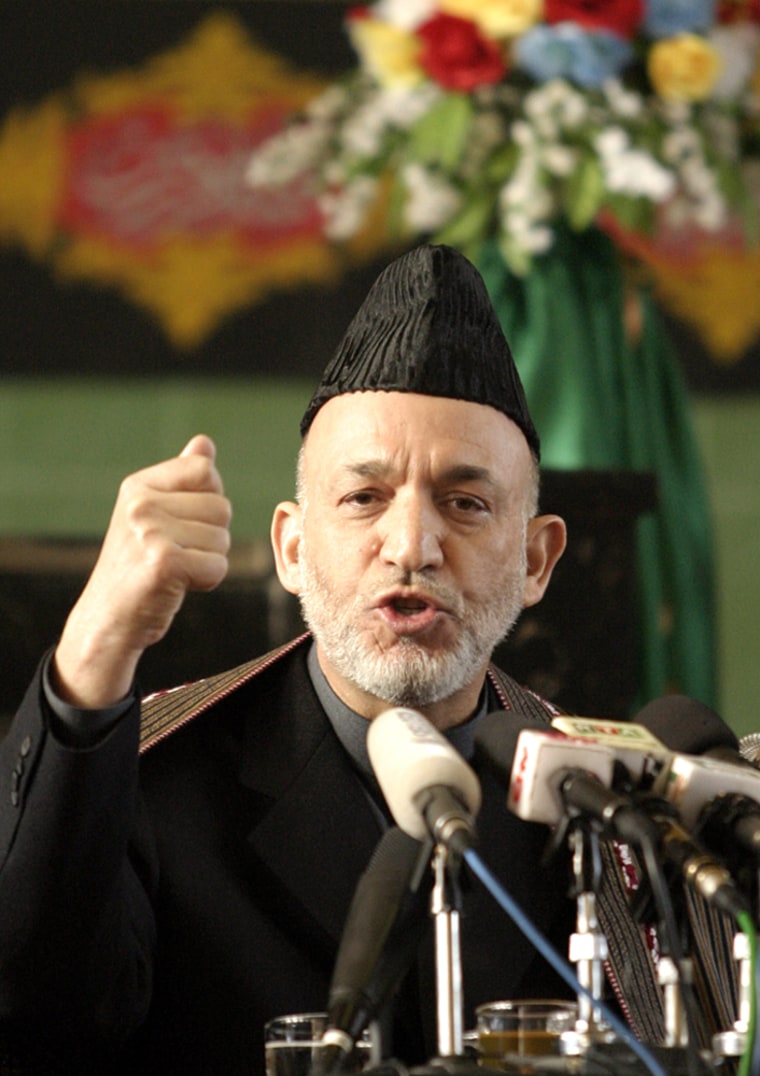 Afghan President Hamid Karzai addersses