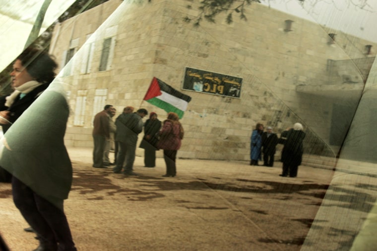 Adalah: Q & A on the Legality of Waving the Palestinian Flag - Adalah