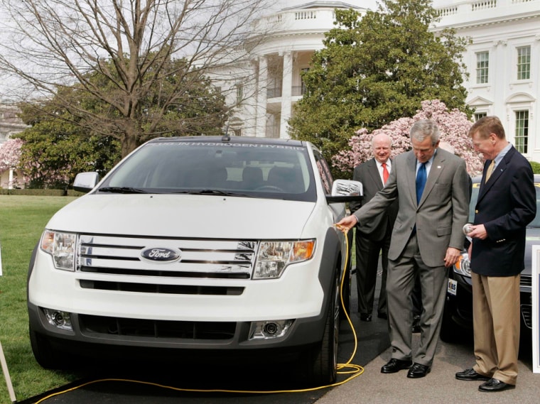 US President Bush is joined by US Secretary of Energy Bodman and Ford Motor Company Mullally in Washington