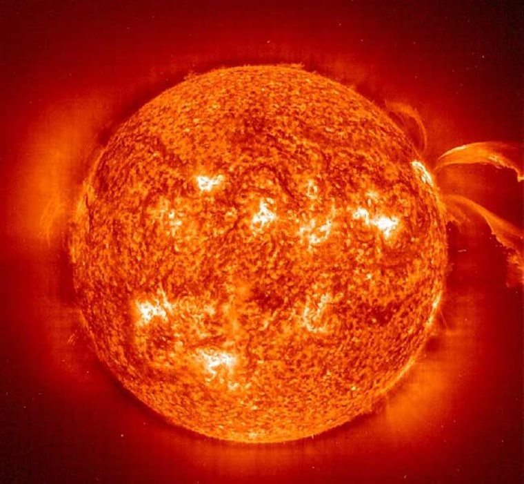 Explosive events at the sun's surface appear to trigger acoustic waves that bounce back and forth. 