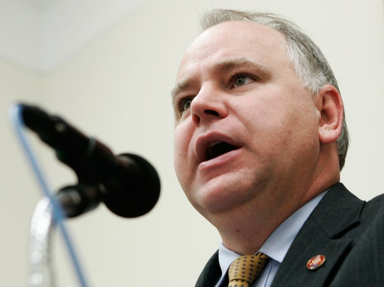 Retired Military Officers Speak Out Against Bush Iraq Strategy