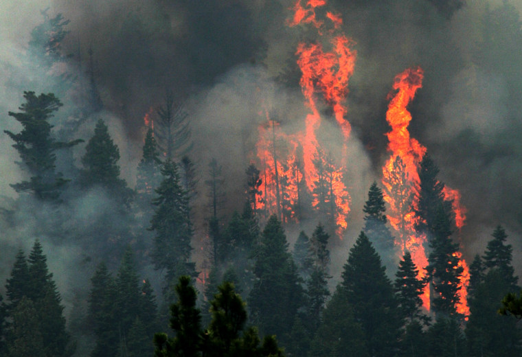 Firefighters Battle Blaze Near Lake Tahoe