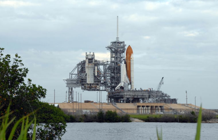 The odds that Endeavour will lift off tomorrow are good — and going up — as a heat wave pushes out thunderstorms.