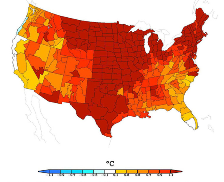 The central United States showed a much warmer 2006 than either coast. White represents no change, yellow-orange reflects an increase from 0.1 to 0.7 Celsius, and orange-red shows an increase from 0.7 to more than 1.1 C.