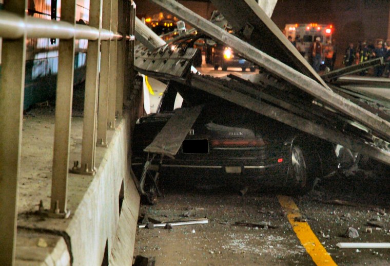 A car was crushed by ceiling panels that fell in July 2006 in the Big Dig Tunnel in Boston, killing one. A probe found problems with the bolt-and-epoxy system used to hold the 4,600-pound concrete ceiling slabs. 