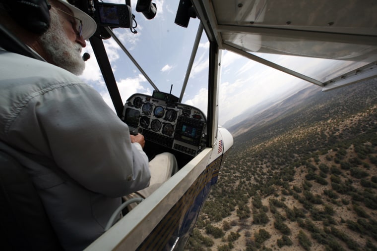 Volunteer John Morgan flies in search of missing adventurer Steve Fosset on Sept. 12 in Minden, Nev.
