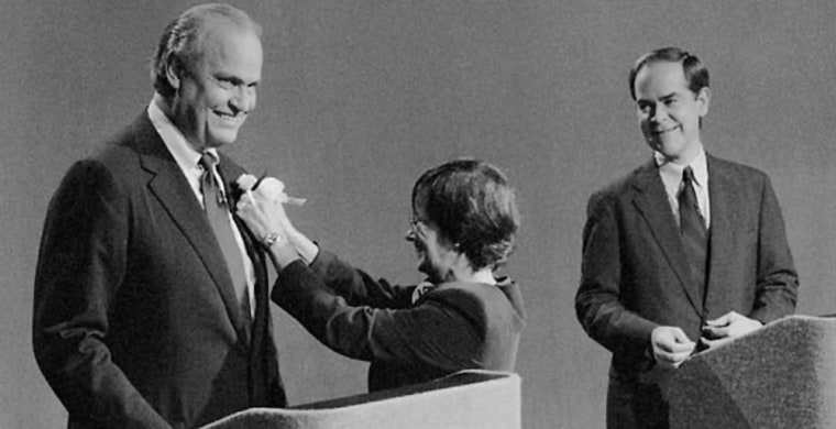 Fred D. Thompson, left, at a 1994 debate against Representative Jim Cooper, whom he defeated to win a Senate seat. 