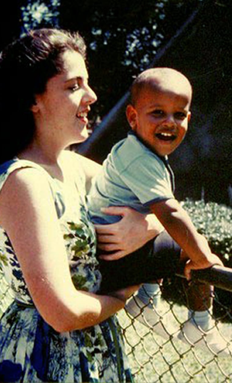 Ann Dunham, Barack Obama, Obama childhood mother