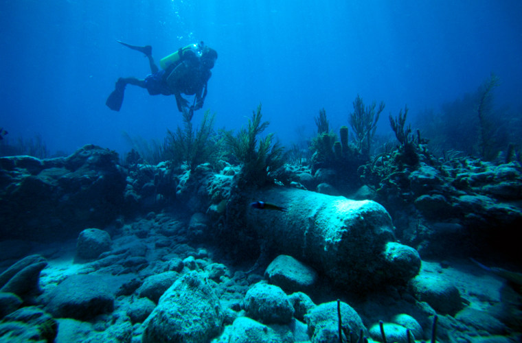 Scuba Diver Discovers Shipwreck Debris