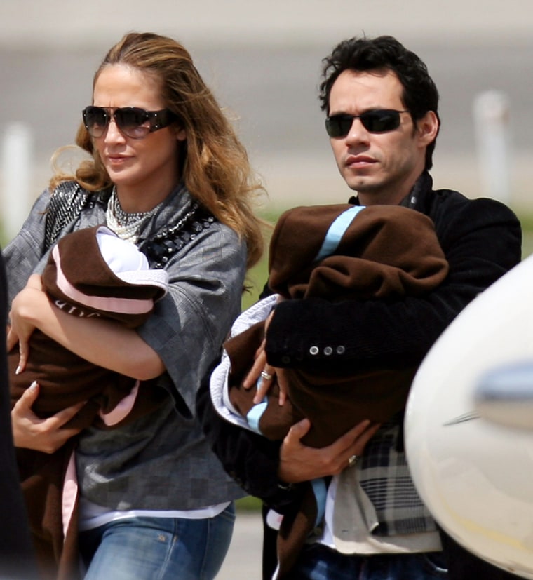 US singer Jennifer Lopez (L) and her husband Puerto Rican singer Marc Anthony arrive with their children Max and Emme in Zaventem on June 18, 2008.  Anthony will give a concert on June 19, 2008 in Antwerp.   AFP PHOTO / VIRGINIE LEFOUR -BELGIUM OUT- (Photo credit should read VIRGINIE LEFOUR/AFP/Getty Images)