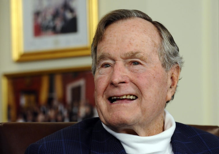 Image: George Bush senior hospitalized with breathing difficulties