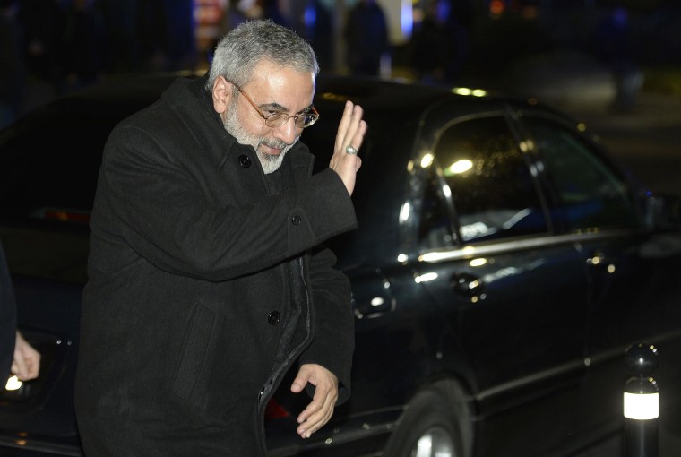 Image: Syrian Information Minister Omran al-Zoubi arrives in Montreux