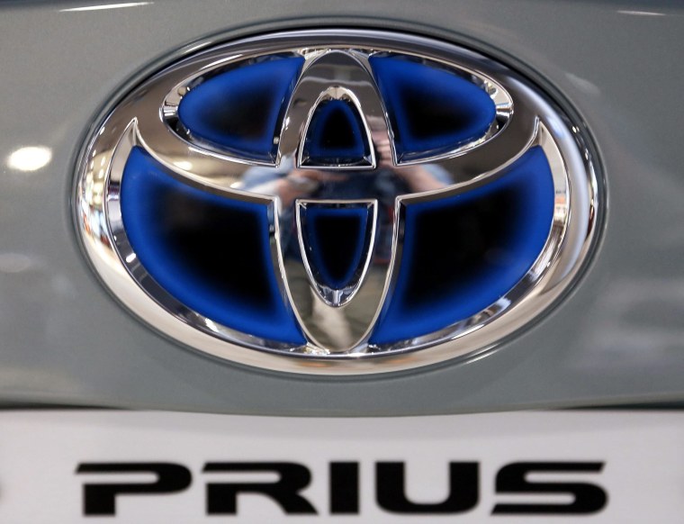 Image: Toyota to recall 1.9 million Prius cars over hybrid software
