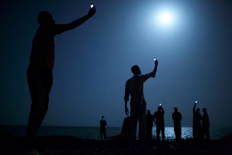 Image: World Press Photo of the Year 2013 by John Stanmeyer