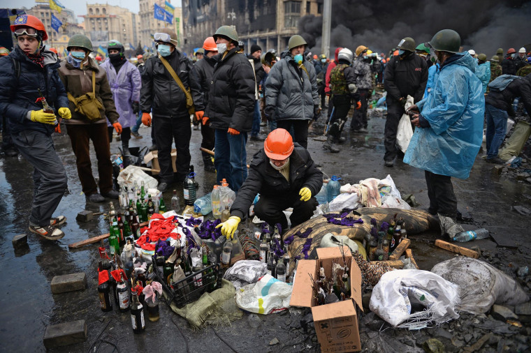 Image: Violence Escalates As Kiev Protests Continue