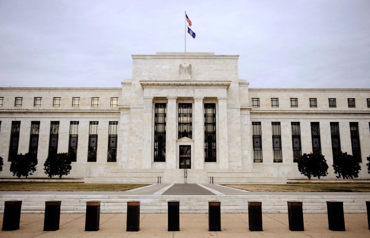 Image: The US Federal Reserve building in Washington, D.C.