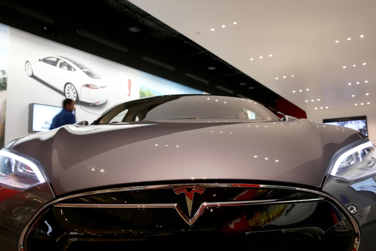 Tesla announced plans for a \"gigafactory\" to produce batteries to power its electric cars.