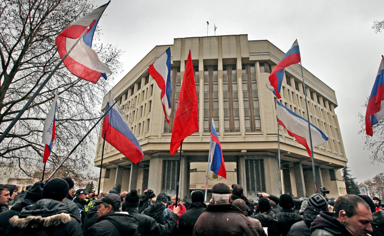 Image: Pro-Russia protests in Simferopol