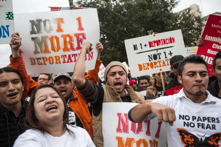 Image: Civil disobedience against deportations in New Orleans 