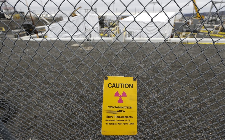 Image: Warning sign at the Hanford Nuclear Reservation