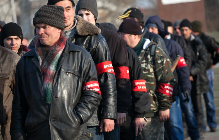 Image: Crimean pro-Russian volunteers