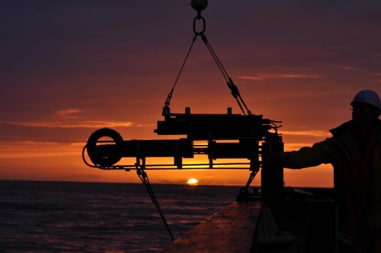 Image: Deep-ocean expedition