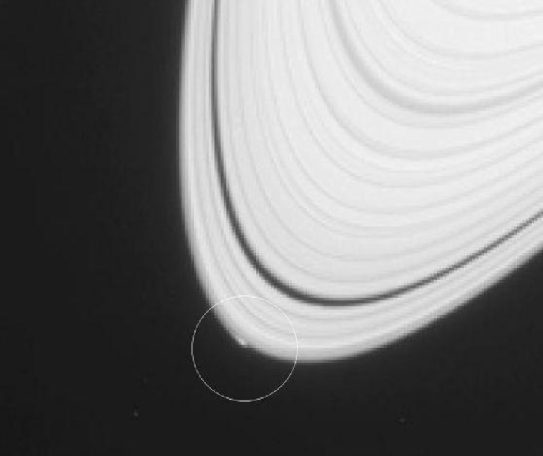 Image: Saturn ring