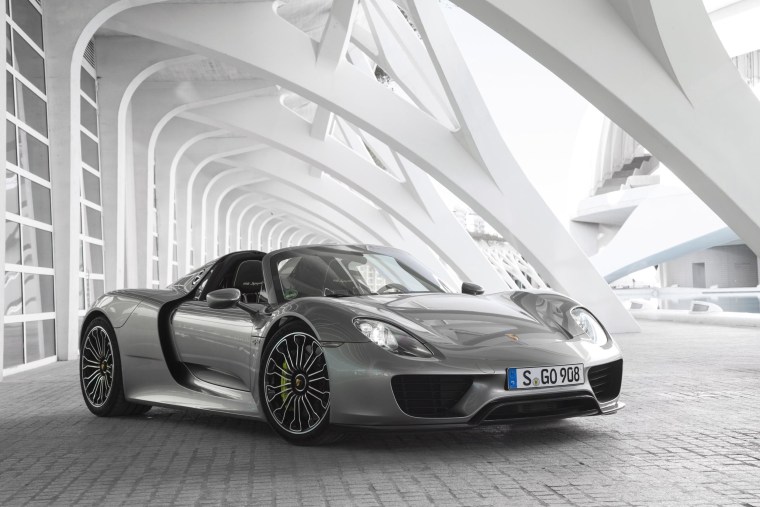 IMAGE: Porsche 918 Spyder