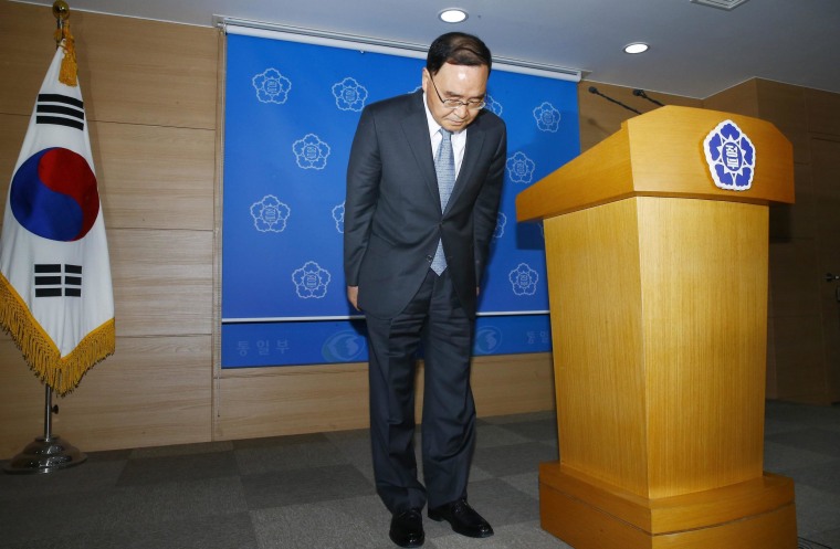 Image: South Korean PM Chung Hong-won resigns over ferry sinking