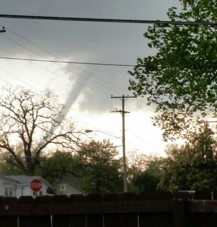 Image: A suspected tornado seen from Galena, Kan., looking toward the west.
