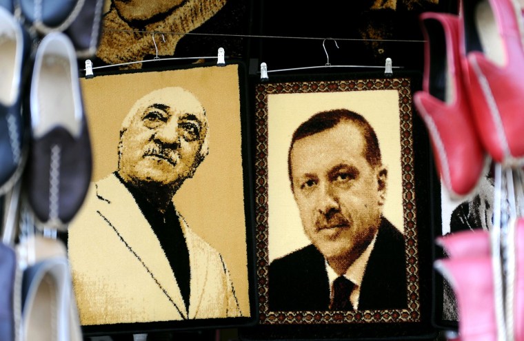 Image: Embroidered images of Fethullah Gulen and Recep Tayyip Erdogan at a market in Gaziantep, Turkey