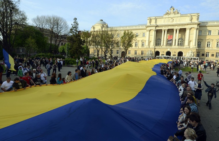 Image: UKRAINE-RUSSIA-CRISIS-POLITICS-FLAG