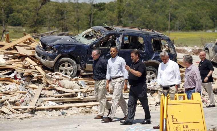 Image: President Barack Obama visits the tornado devastated town of Vilonia