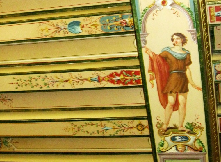 Image: Detail of a painted canvas ceiling in Bellosguardo