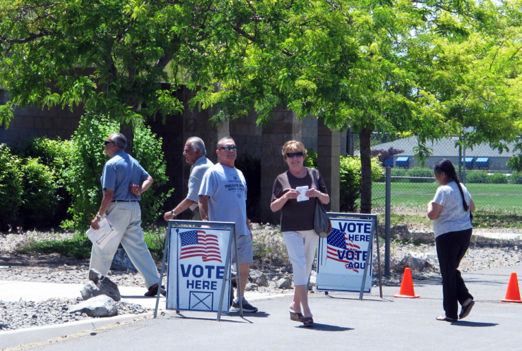 Image: Voters cast ballots in Nevada's primary election