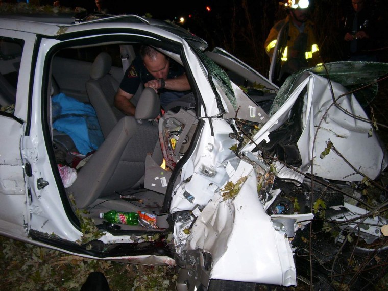 Image: The wrecked GM vehicle that Natasha Weigel was riding in.