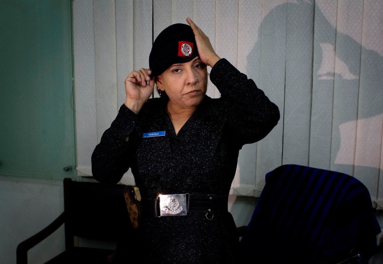 Image: Pakistani police officer Syeda Ghazala