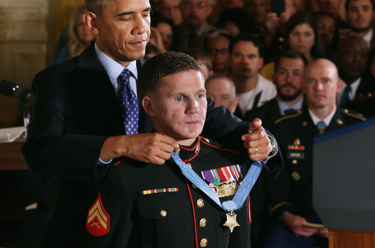 Image: President Obama Awards Medal Of Honor To Marine William Kyle Carpenter