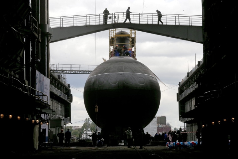 Image: The 'Rostov-on-Don' diesel-electric submarine project 636.3 in St. Petersburg