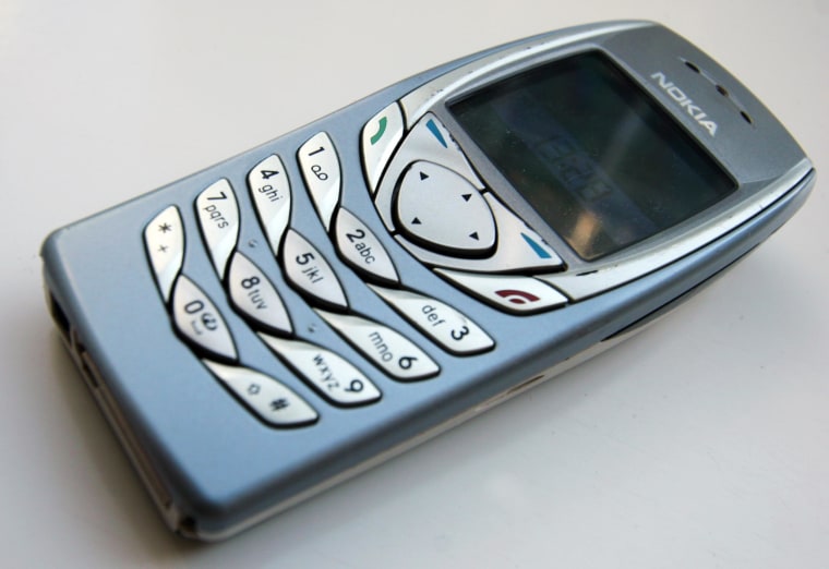 A generic picture of a Nokia cellphone, circa 2005.