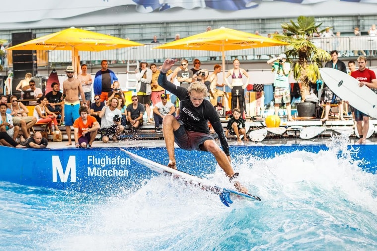 Image: Passengers stuck at Munich Airport can now try free surfing through Aug. 24.