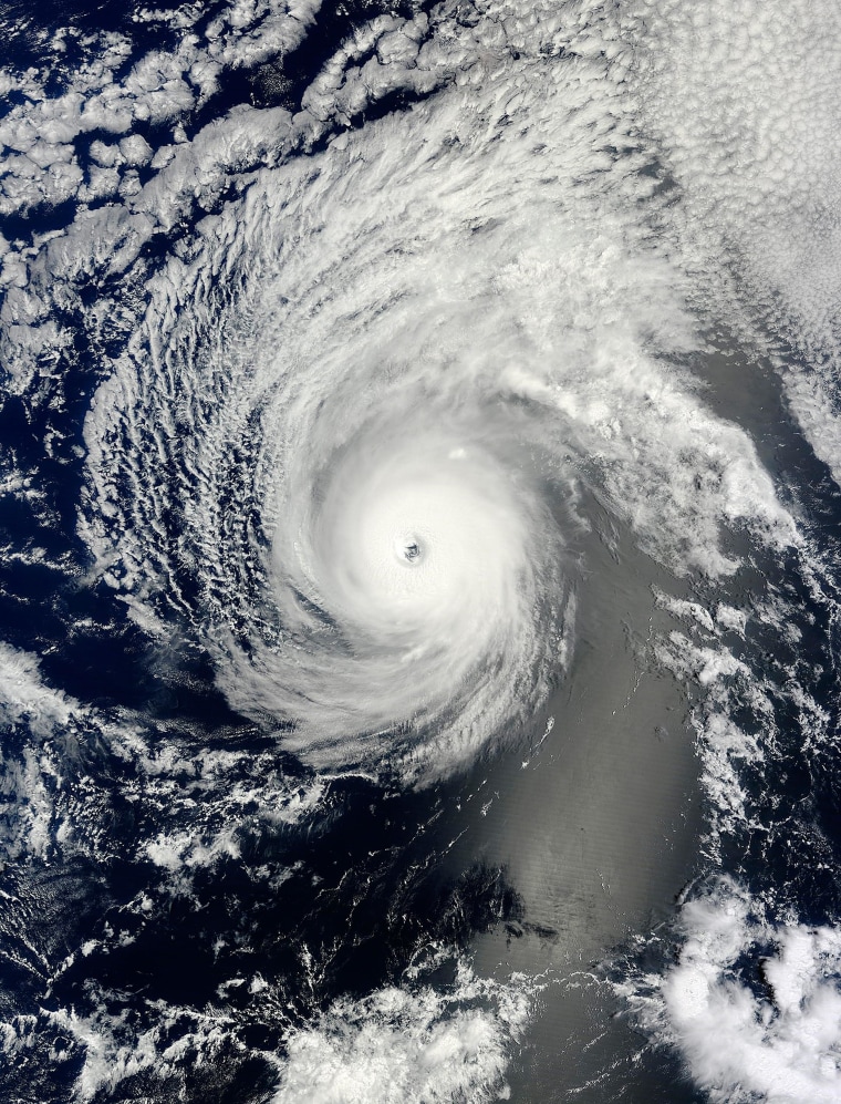 Image: Hurricane Iselle and Hurricane Julio are pictured en route to Hawaii in this NASA handout satellite image