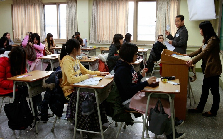 Image: South Korean Students Sit For Scholastic Ability Tests