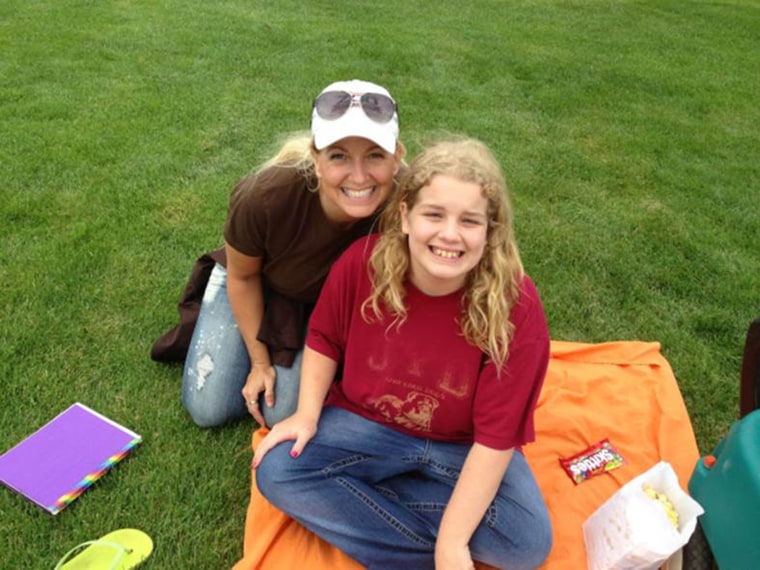 Image: Kelli Stapleton and her daughter, Issy.