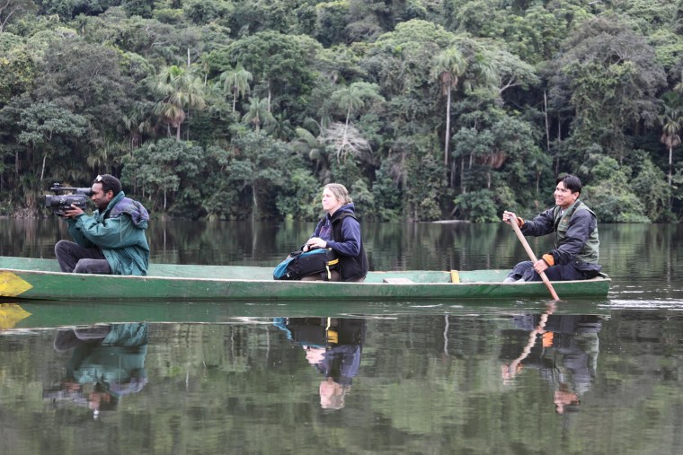 Image: Shooting on localtion in Chalalan Ecolodge, Bolivia