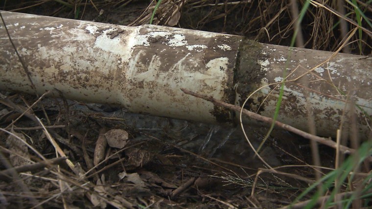 Image: Water pipes in Seville, CA