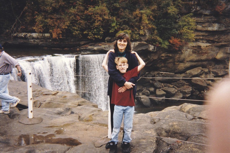 Image: Abdul-Rahman Kassig stands with his mother at Cumberland Falls State Resort Park in Kentucky in 2000