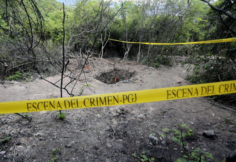 Image: A grave in Pueblo Viejo, on the outskirts of Iguala