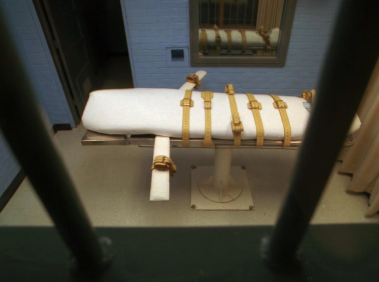 Image: The "death bed" in the execution chamber in Huntsville, Texas