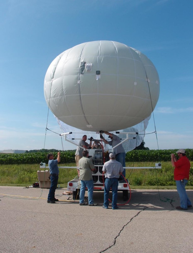 Image: Blimp in the Box